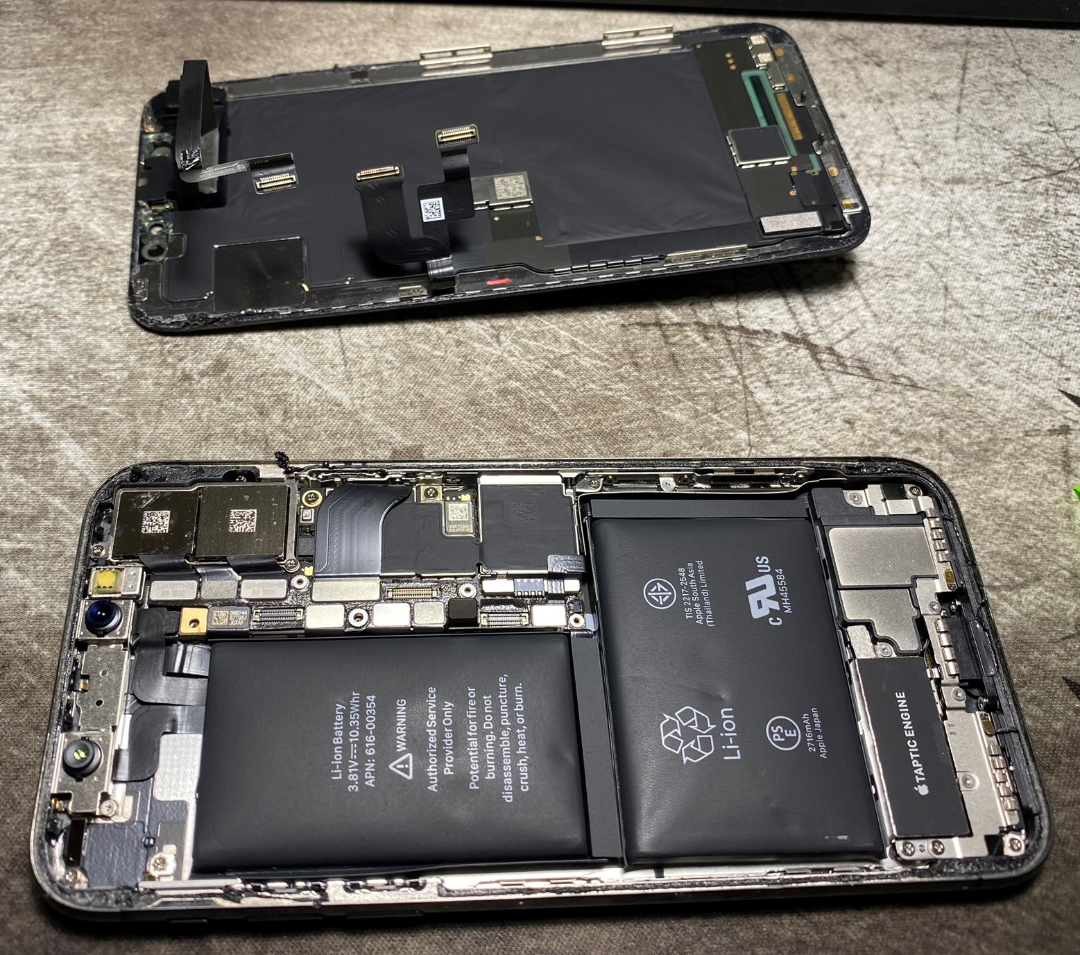 아이폰X 배터리 교체기