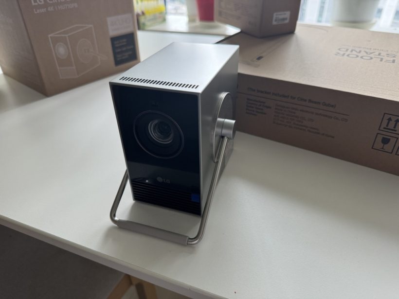 LG 시네빔 큐브 Qube HU710PB 빔프로젝터 사용기